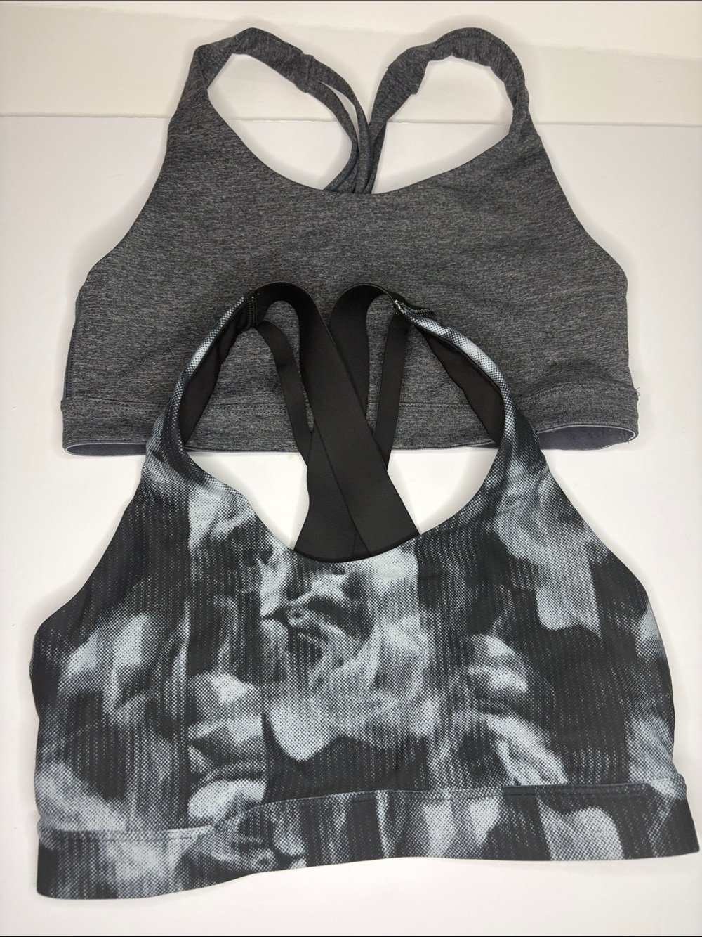 Old Navy Active Women’s Grey & Black Patterned Sports Bras - Pack of 2